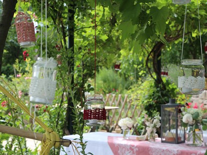Hochzeit - Geeignet für: Geburtstagsfeier - Perchtoldsdorf - Einfach natürlich oder richtig romantisch. - Weingut Weinhandwerk
