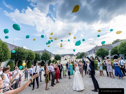 Hochzeit - Art der Location: im Freien - Arbesthal - Feiern Sie Ihre Hochzeit im Schloss Halbturn im Burgenland.
Foto © weddingreport.at - Schloss Halbturn - Restaurant Knappenstöckl