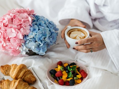 Hochzeit - Geeignet für: Eventlocation - Stockerau - Entspanntes Frühstück im Bett - The Ritz-Carlton, Vienna