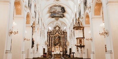 Hochzeit - Art der Location: ausgefallene Location - Wolnzach - Die baroke Basilika des Kloster Scheyern.
Hier sind kirchliche Trauungen möglich. - Klosterschenke Scheyern - Prielhof