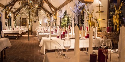 Hochzeit - Geeignet für: Eventlocation - Hof bei Salzburg - Winter wedding Schloss Remise - Schloss Fuschl, A Luxury Collection Resort & Spa
