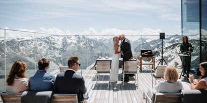 Hochzeit - Umgebung: in den Bergen - Ötztal - Heiraten im ice Q auf 3.048 m Seehöhe am Gipfel des Gaislachkogls © Stefanie Fiegl - ice Q
