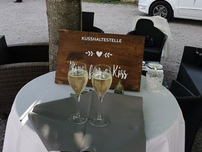 Hochzeit - Candybar: Sweettable - Wilhering - Kusshaltestelle - Schloss Events Enns