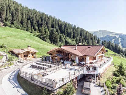 Hochzeit - Art der Location: privates Anwesen - Österreich - Die Rösslalm im Zillertal ist eine der beliebtesten Hochzteitslocations Tirols. - Rössl Alm