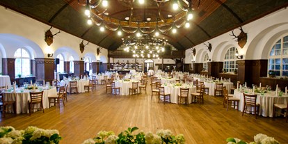 Hochzeit - Preisniveau: moderat - Anif - Großer Saal & Tanzfläche - Restaurant Stieglkeller - Salzburg