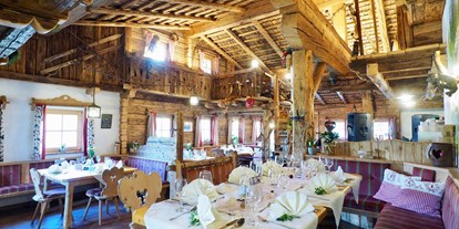 Hochzeit - Art der Location: Bauernhof/Landhaus - Stuhlfelden - Die Hintermaisalm von Innen - Die Almen - Saalbach Hinterglemm 