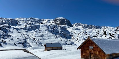 Hochzeit - Umgebung: am Land - Obertraun - Der Aublick auf die Dachstein Gruppe im Winter - Gjaid Alm am Krippenstein 