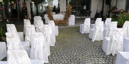 Hochzeit - barrierefreie Location - Lanzenkirchen - Innenhof - Bauermühle Mattersburg