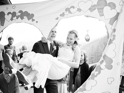 Hochzeit - interne Bewirtung - Hochzeitslocation in Sölden mit Übernachtung in den Bergen - Panorama Alm Sölden