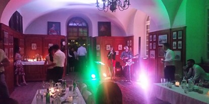Hochzeit - Schweiz - Party und Tanzfläche im Billard Saal - Event Schloss Reichenau
