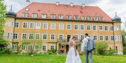 Hochzeit - Trauung im Freien - Aichach (Landkreis Aichach-Friedberg) - Hotel - Schloss Blumenthal