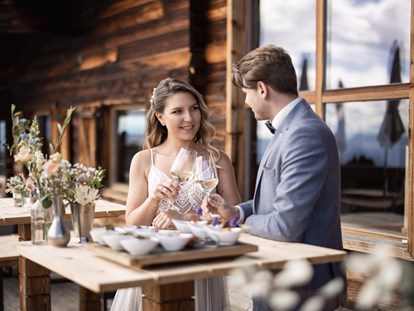 Hochzeit - Umgebung: in den Bergen - Südtirol - felice_brautmoden

herveparisbridal

wilvorst 

lshoestories_official - Restaurant La Finestra Plose