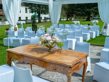 Hochzeit - Trauung im Freien - Bezirk Liezen - Hochzeit im traumhaften Schlosspark - IMLAUER Hotel Schloss Pichlarn
