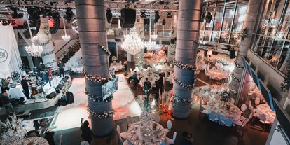 Hochzeit - Geeignet für: Firmenweihnachtsfeier - Wiesbaden - Pyramide Mainz