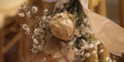 Hochzeit - Hochzeitsessen: 5-Gänge Hochzeitsmenü - Westerwald - Liebevolle Details geben Ihrer Hochzeit eine persönliche, romantische Note. - Schloss Friedewald (Westerwald)