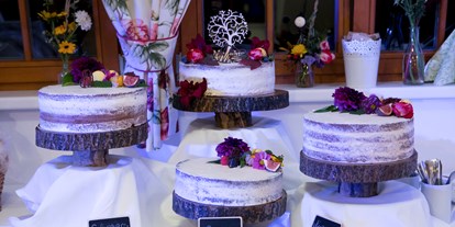Hochzeit - Hochzeitsessen: 3-Gänge Hochzeitsmenü - Nockberge - Naked Cake 
(c)Foto Helga Rader - Jägerwirt Dreifaltigkeit