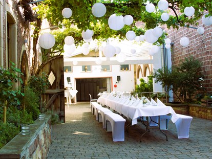Hochzeit - externes Catering - Wachenheim an der Weinstraße - Mediterran Innenhof - Rebe Deidesheim