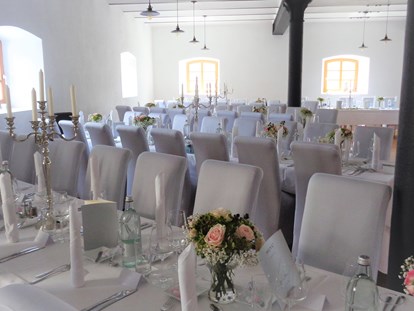 Hochzeit - Klimaanlage - Bayern - Der Festsaal des Stanglbräu bietet Platz für bis zu 120 Hochzeitsgäste. - Stanglbräu