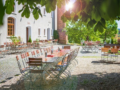 Hochzeit - Art der Location: im Freien - Der Gastgarten des Stanglbräu. - Stanglbräu