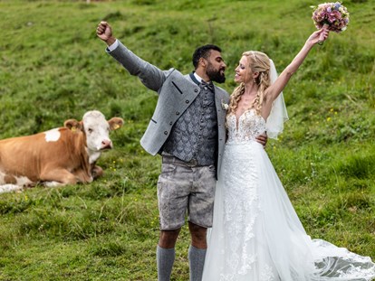 Hochzeit - Hochzeits-Stil: Urban Chic - Kleinarl - Die Tiergartenalm bietet zahlreiche Hotspot für unvergessliche Hochzeitsfotos. - TIERGARTEN ALM