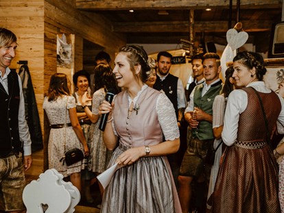 Hochzeit - Art der Location: Eventlocation - Berchtesgaden - Auf der Tiergartenalm wird mit Herz gefeiert. - TIERGARTEN ALM