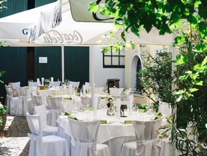 Hochzeit - Hochzeits-Stil: Traditionell - Kottingbrunn - Gasthaus Schmidt