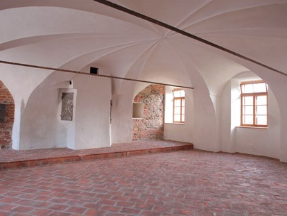 Hochzeit - Art der Location: Schloss - Alte Meierei Bleiburg I Sterngewölbe Rückseite - ALTE MEIEREI BLEIBURG