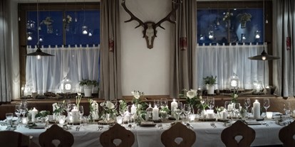 Hochzeit - Art der Location: Wintergarten - Wilder Kaiser - Tiroler Stube - Hochzeitsinsel