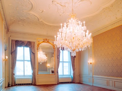 Hochzeit - Art der Location: Schloss - Margarethen am Moos - Herrensalon für exklusive Trauungszermonien - Palais Daun-Kinsky