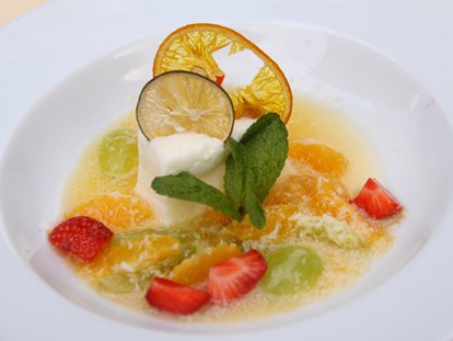 Hochzeit - Feistritz im Rosental - Leichter Sommer-Genuss - fruchtig-süße Dessertkreation - Inselhotel Faakersee - Inselhotel Faakersee
