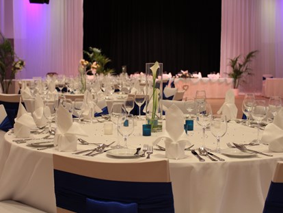 Hochzeit - Hochzeits-Stil: Modern - Wien-Stadt Hietzing - Der große Festsaal bietet Platz für bis zu 500 Hochzeitsgäste. - Bruno