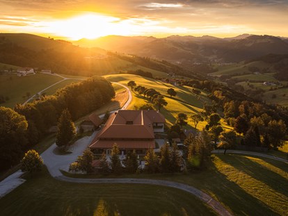 Hochzeit - Art der Location: privates Anwesen - Österreich - atemberaubende Landschaft - Rieglergut