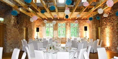 Hochzeit - Art der Location: Schloss - Niederrhein - HAUS ORR - Hochzeitslocation mit klassischer Bankettbestuhlung  - HAUS ORR 