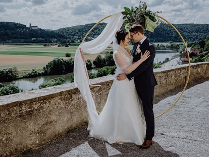 Hochzeit - Preisniveau: hochpreisig - Baden-Württemberg - Heiraten auf Schloss Horneck / Eventscheune 