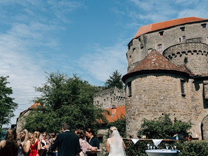 Hochzeit - Art der Location: Schloss - Baden-Württemberg - Heiraten auf Schloss Horneck / Eventscheune 