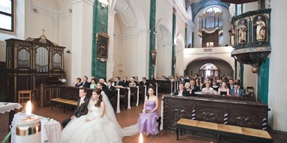 Hochzeit - Kaschauer Land - Trauung in der nähegelegenen 'The St. Elisabeth Cathedral'.
Foto © stillandmotionpictures.com - Hotel Yasmin