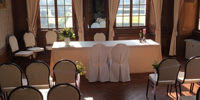 Hochzeit - Art der Location: Eventlocation - Königswinter - Spiegelsaal - kleines Standesamt - Golf-Club Schloss Miel