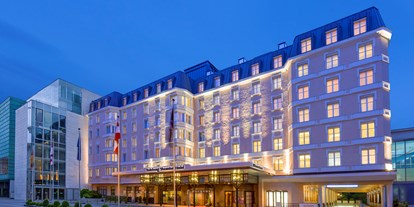 Hochzeit - Umgebung: in einer Stadt - Anthering - Hotelansicht - Sheraton Salzburg Hotel