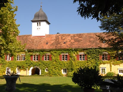 Hochzeit - externes Catering - Zettling - Das Schloss Ottersbach in der malerischen Steiermark. - Schloss Ottersbach