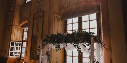 Hochzeit - Trauung im Freien - Baden-Württemberg - Der Spiegelsaal für eine standesamtliche Trauung auf Neues Schloss Meersburg. - Neues Schloss Meersburg