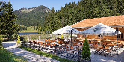 Hochzeit - Umgebung: am Land - Tiroler Unterland - Spitzing Alm am See - Arabella Alpenhotel am Spitzingsee, a Tribute Portfolio Hotel