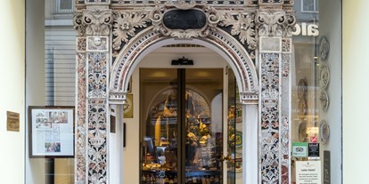 Hochzeit - Art der Location: Hotel - Schwechat - Eingangsportal - Ristorante Firenze Enoteca