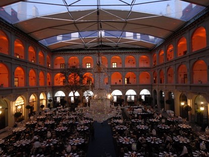 Hochzeit - Art der Location: Eventlocation - Wien - Spanische Hofreitschule 