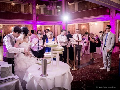 Hochzeit - nächstes Hotel - Wien Donaustadt - Party der Hochzeitsgäste - Austria Trend Parkhotel Schönbrunn