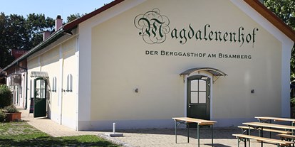 Hochzeit - Geeignet für: Seminare und Meetings - Wien-Stadt - Platz für Agapen oder den Sektempfang - Berggasthof Magdalenenhof