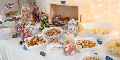 Hochzeit - Candybar: Sweettable - Marz - Gerüchteküche Wasserschloss Kottingbrunn
