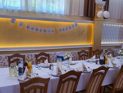 Hochzeit - Geeignet für: Private Feier (Taufe, Erstkommunion,...) - Wien-Stadt Hietzing - Hochzeitssaal Wien Rosental