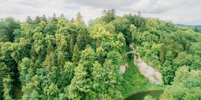 Hochzeit - Art der Location: ausgefallene Location - Schwäbische Alb - Steinwiese am Donauufer des Fürstlichen Park Inzigkofen
