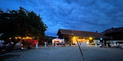 Hochzeit - Garten - Bayern - Hochzeit mit Bar im Freien - Hochzeitslocation Lamplstätt - 3 Tage feiern ohne Sperrstunde