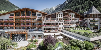 Hochzeit - Geeignet für: Hochzeit - Tiroler Oberland - Das Central - Sommeraufnahme - Das Central - Alpine. Luxury. Life.
